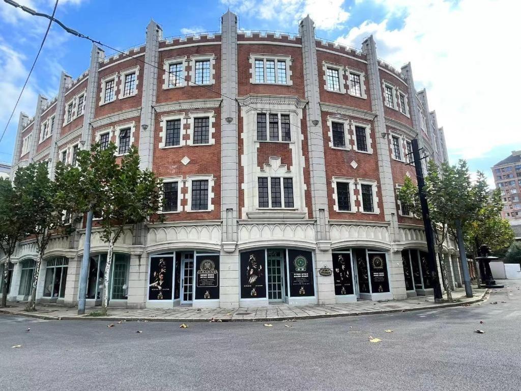 Hotel Jinglai