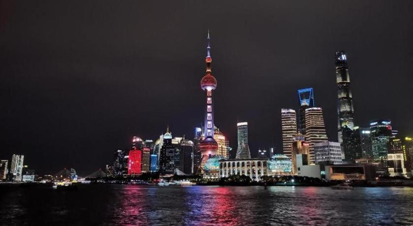 Hotel Jinglai 3*